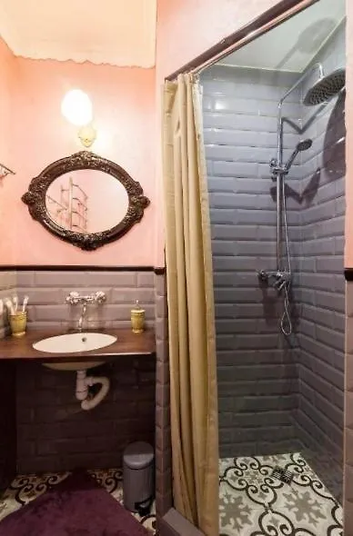 Апартаменти У Центрі Міста Львів Куліша Apartment